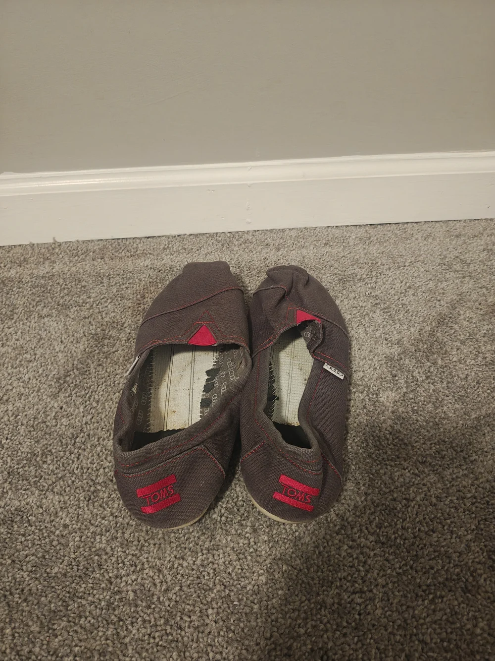 TOMS Audi Edition Slip-ons